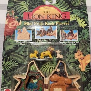 Disney The Lion King Mini Pride Rock Playset - Multicolor
